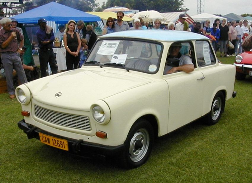 Trabant 75 White fs01 Large